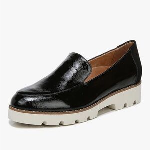 Nearly New Vionic Women's Kensley Slip On Loafer